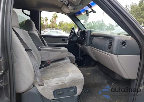 2001 Chevrolet Tahoe Ls из США, поврежденный, VIN 1GNEC13T81R119458